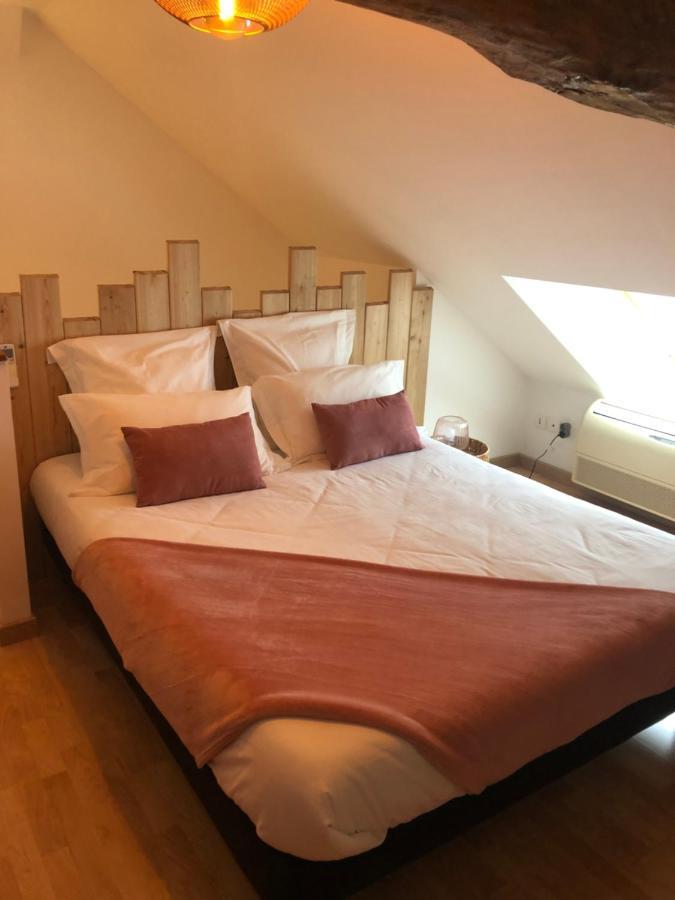 La Vue Loire Appartement Saint-Denis-de lʼHôtel Zewnętrze zdjęcie